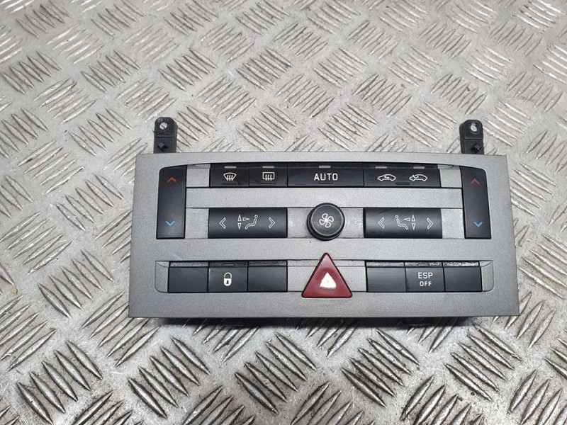 Recambio de mando climatizador para peugeot 407 st confort referencia OEM IAM 96573322 VP4PUH18C612FE VISTEON