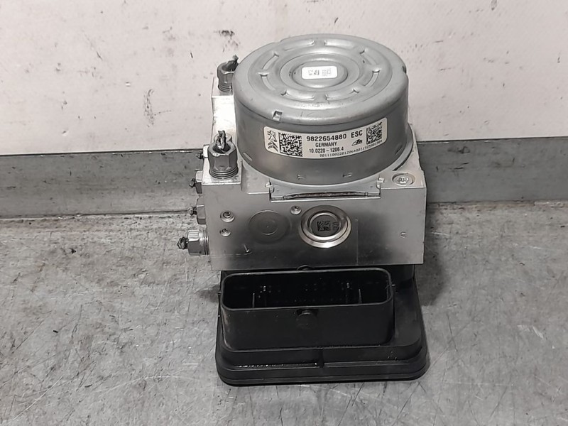 Recambio de abs para peugeot 208 1.6 e-hdi fap referencia OEM IAM 9822654880 10022012064 ATE