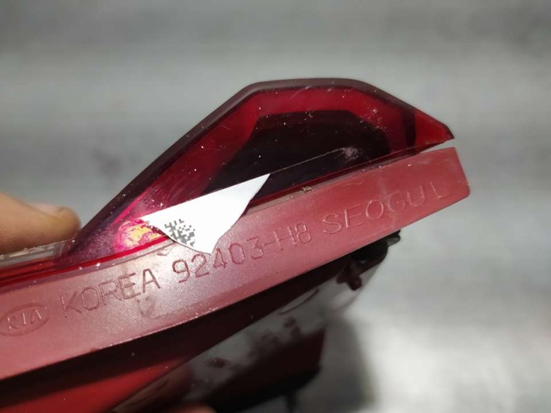 Recambio de piloto trasero izquierdo para kia stonic (ybcuv) concept referencia OEM IAM 92403H8400  INTERIOR