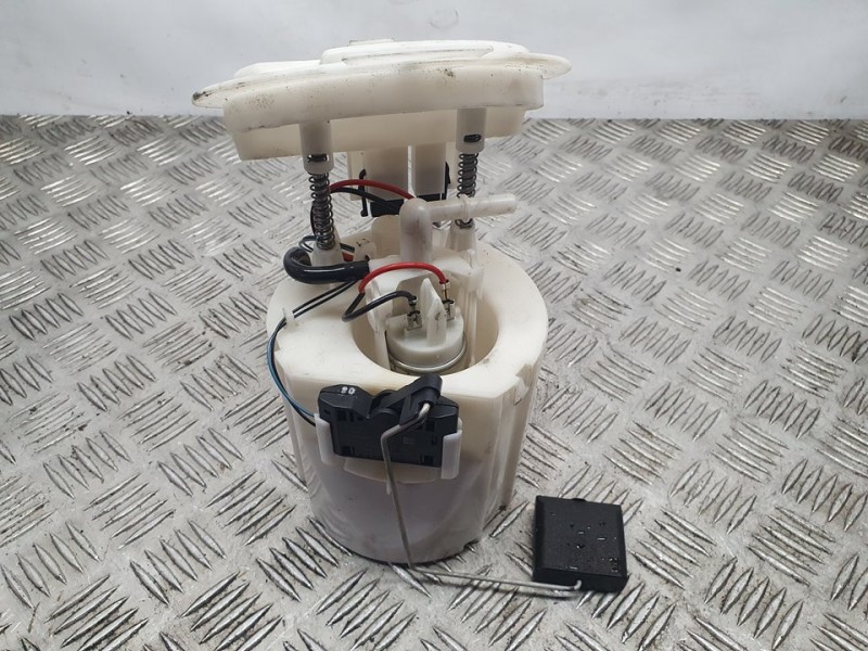 Recambio de aforador para mercedes-benz clase c (w204) berlina c 200 kompressor (204.041) referencia OEM IAM A2044700294 0975013