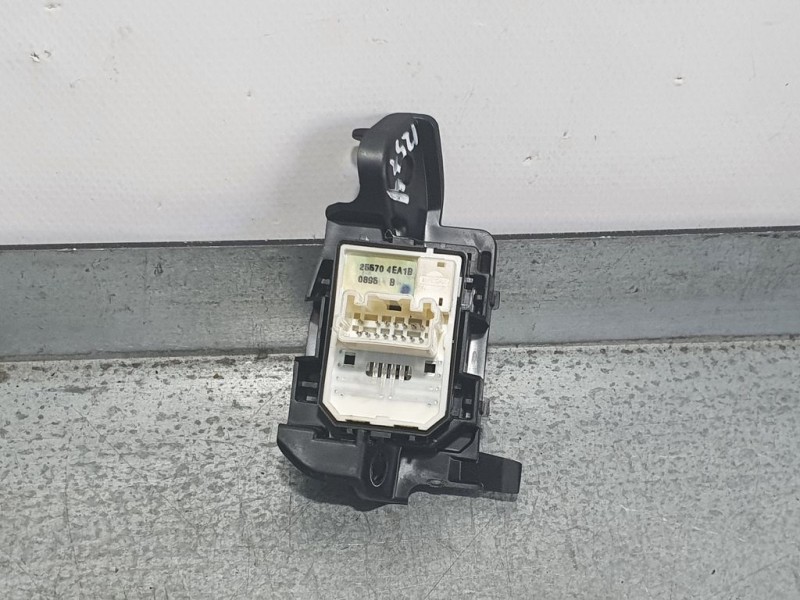 Recambio de mando retrovisor para nissan qashqai (j11) n-tec referencia OEM IAM 255704EA1B  