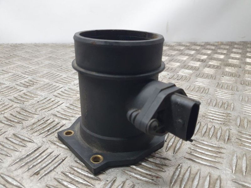 Recambio de caudalimetro para nissan primera berlina (p11) básico referencia OEM IAM 226807F400 0281002207 BOSCH