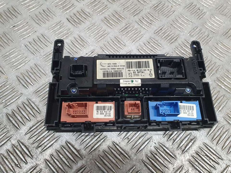 Recambio de mando climatizador para peugeot 407 st confort referencia OEM IAM 96573322 VP4PUH18C612FE VISTEON