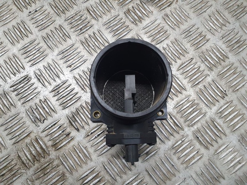 Recambio de caudalimetro para nissan primera berlina (p11) básico referencia OEM IAM 226807F400 0281002207 BOSCH