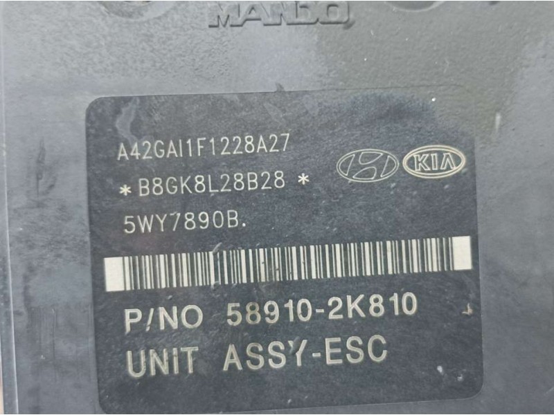 Recambio de abs para kia soul diva referencia OEM IAM 589102K810 BH6013A410 MANDO
