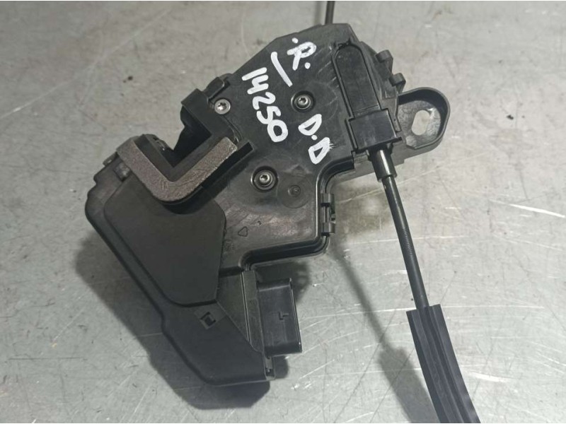 Recambio de cerradura puerta delantera derecha para citroën c4 1.5 hdi referencia OEM IAM 9832797780  ELECTRICA