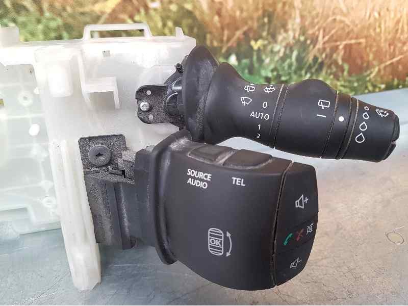 Recambio de mando luces y limpia para renault scenic iii grand dynamique referencia OEM IAM 255670019R  