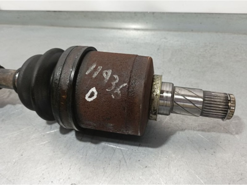 Recambio de transmision delantera izquierda para nissan murano (z50) básico referencia OEM IAM   FUELLE ROTO