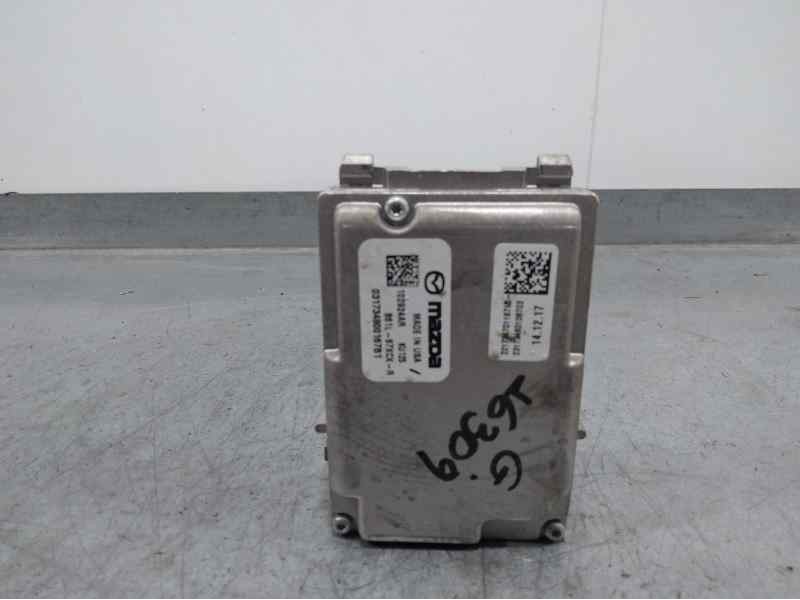 Recambio de camara para mazda 3 lim. () black tech edition referencia OEM IAM 102924AR  MAZDA