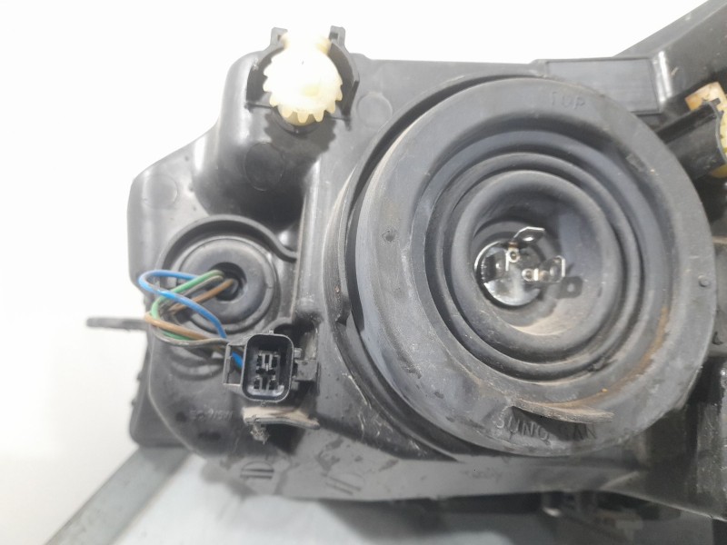 Recambio de faro derecho para chevrolet cruze (j300) 1.6 referencia OEM IAM RHD12413  