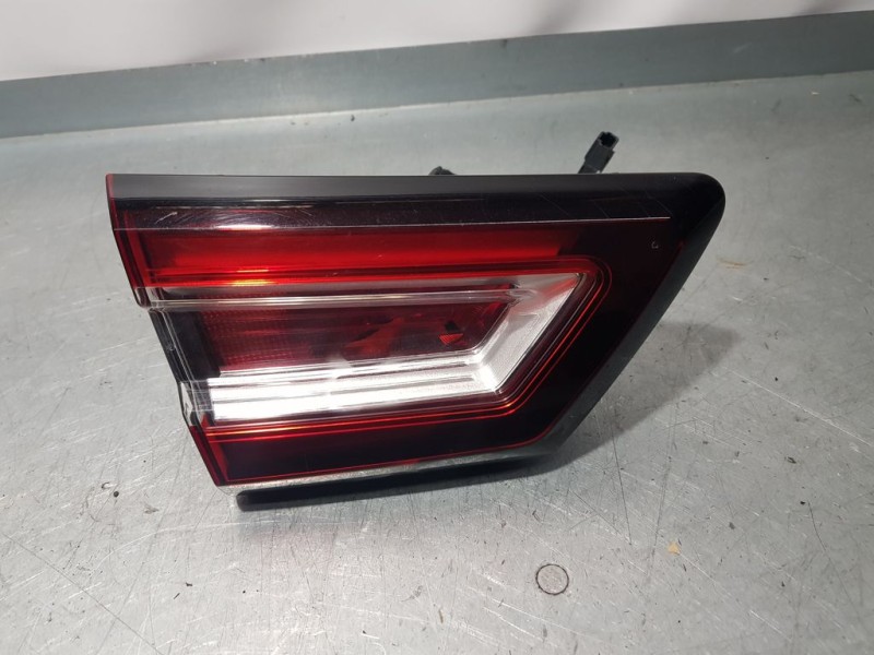 Recambio de piloto trasero izquierdo para renault clio iv expression referencia OEM IAM   INTERIOR