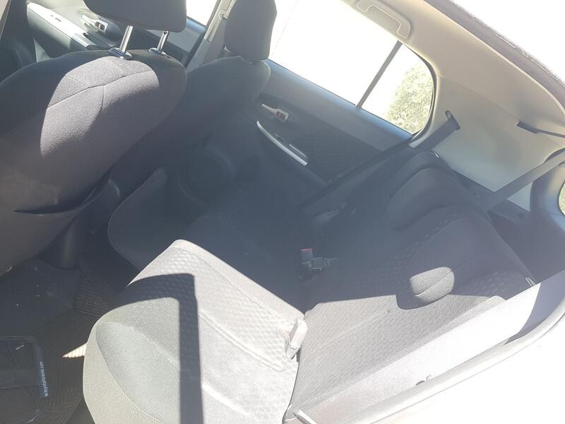 Recambio de asientos traseros para toyota urban cruiser (_p1_) 1.33 (nsp110_) referencia OEM IAM   