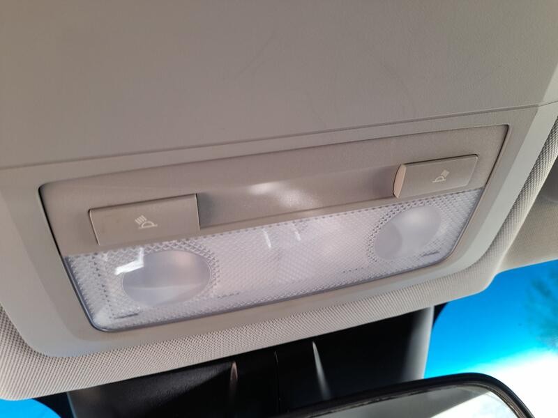 Recambio de luz interior para chevrolet cruze (j300) 1.6 referencia OEM IAM 96932900  