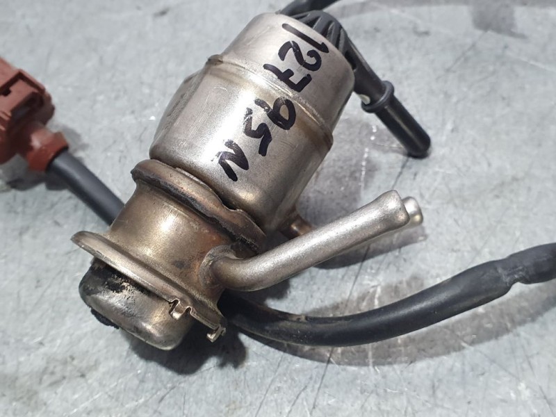 Recambio de inyector adblue para skoda superb (3v3) active referencia OEM IAM 04L131113P 0444025040 BOSCH