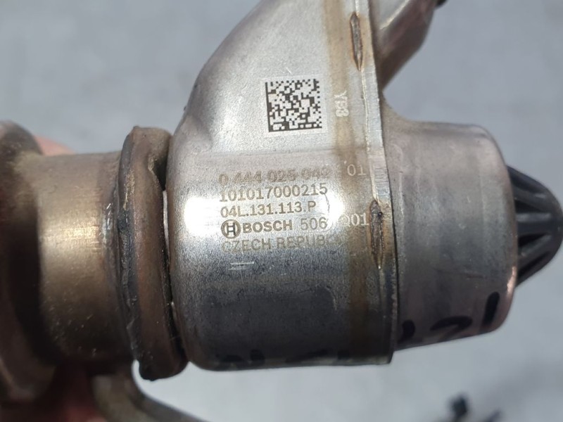 Recambio de inyector adblue para skoda superb (3v3) active referencia OEM IAM 04L131113P 0444025040 BOSCH