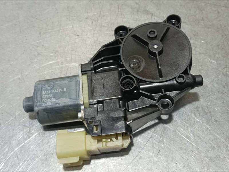 Recambio de motor elevalunas trasero izquierdo para ford fiesta (ccn) trend referencia OEM IAM 8A6114A389B  6 PINS