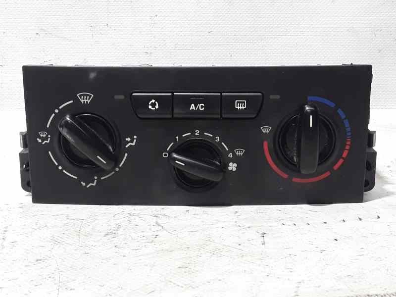 Recambio de mando calefaccion / aire acondicionado para peugeot 207 confort referencia OEM IAM 69910004 N102080F9 VALEO