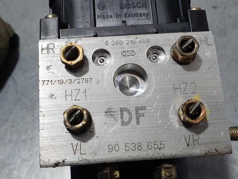 Recambio de abs para opel omega b básico berlina referencia OEM IAM 90538655 0265216459 BOSCH