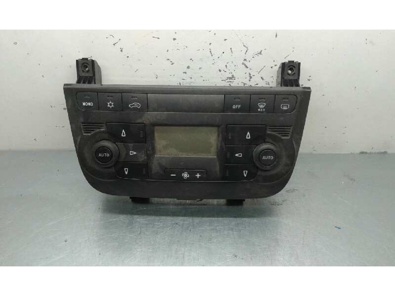 Recambio de mando climatizador para fiat grande punto (199) 1.4 16v turbo referencia OEM IAM A83014000 735447949 