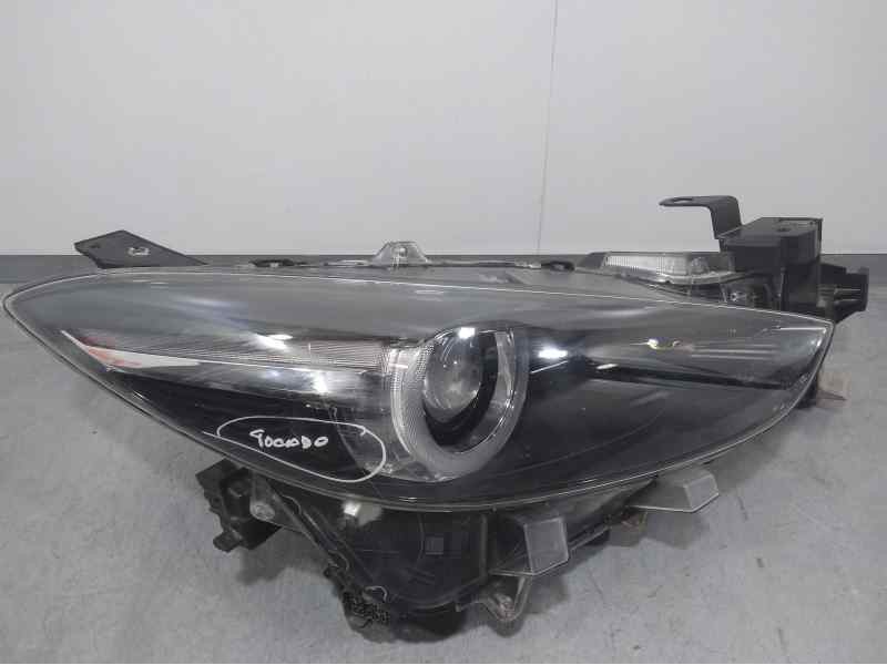 Recambio de faro derecho para mazda 3 lim. () black tech edition referencia OEM IAM BSP551030  TOCADO
