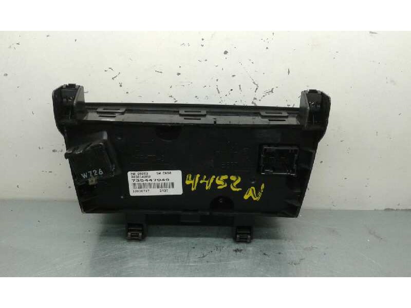 Recambio de mando climatizador para fiat grande punto (199) 1.4 16v turbo referencia OEM IAM A83014000 735447949 