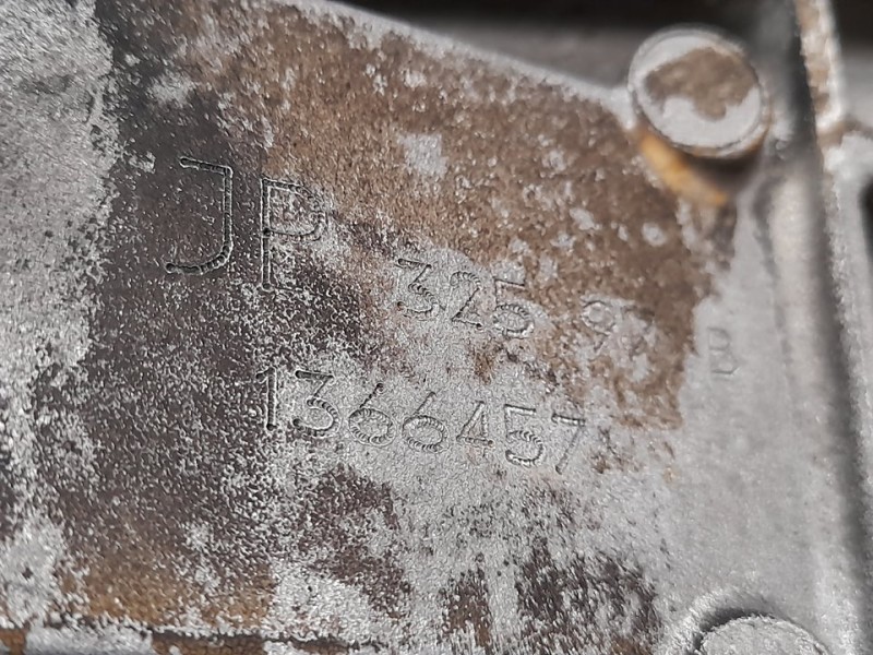 Recambio de caja cambios para opel omega b básico berlina referencia OEM IAM JP32597B 1366457 5VELOCIDADES