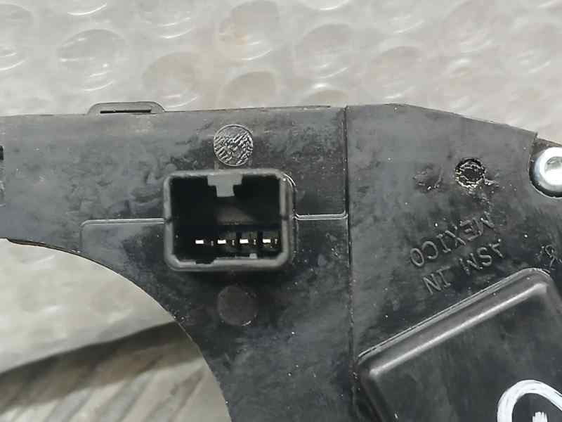 Recambio de mando luces para dodge journey se referencia OEM IAM 214866147  