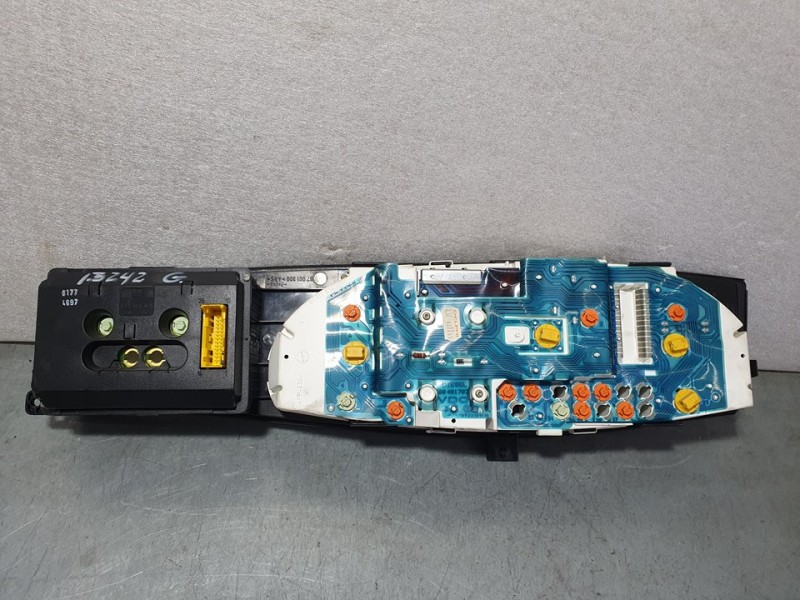 Recambio de cuadro instrumentos para opel omega b básico berlina referencia OEM IAM 90564485 110008812003 VDO