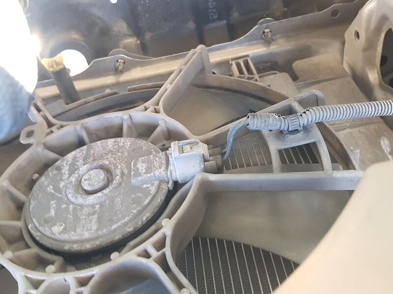 Recambio de electroventilador para toyota urban cruiser (_p1_) 1.33 (nsp110_) referencia OEM IAM 1636123070  