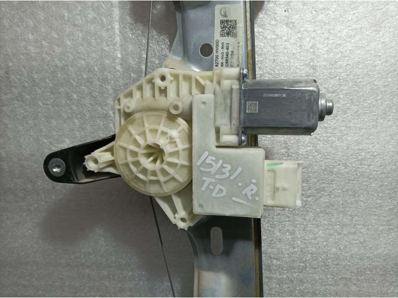 Recambio de elevalunas trasero derecho para nissan qashqai (j11) acenta referencia OEM IAM 82700HV00D C88540403 ELECTRICO 6 PINS