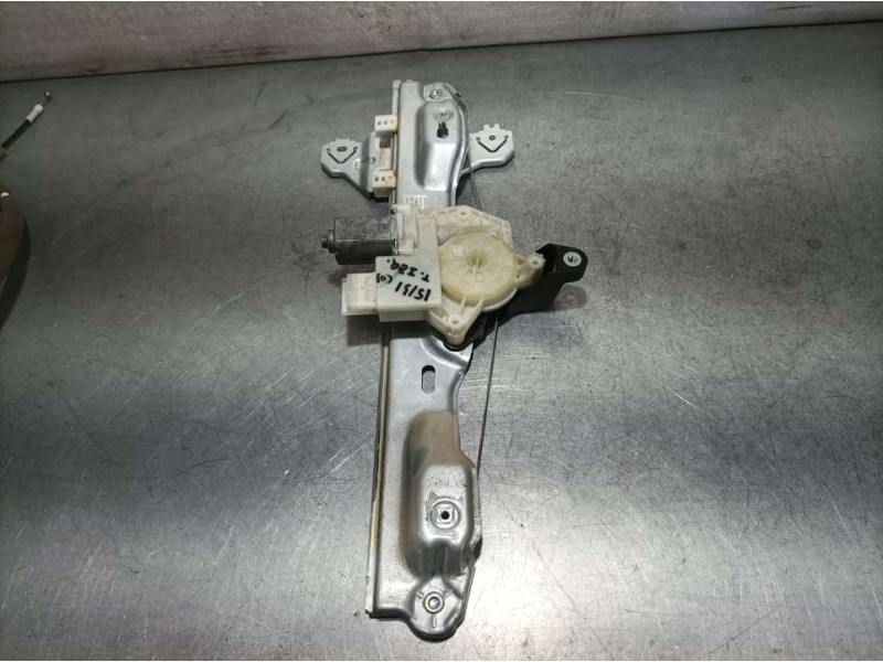 Recambio de elevalunas trasero izquierdo para nissan qashqai (j11) acenta referencia OEM IAM 82701HV00D C88539403 ELECTRICO 6 PI