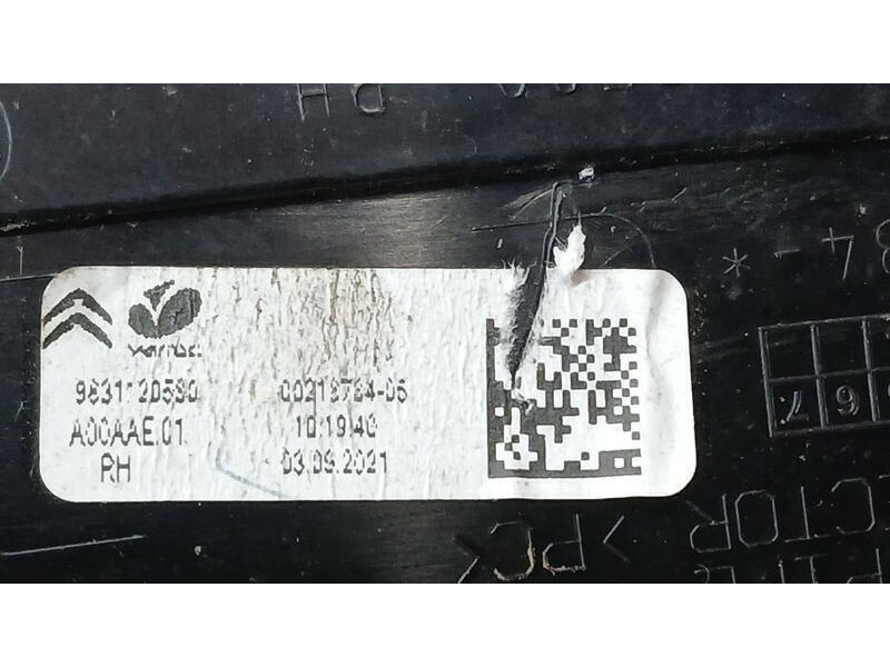 Recambio de piloto trasero derecho interior para citroën c4 1.5 hdi referencia OEM IAM 9831120580 LED/INTERIOR ROZADO 