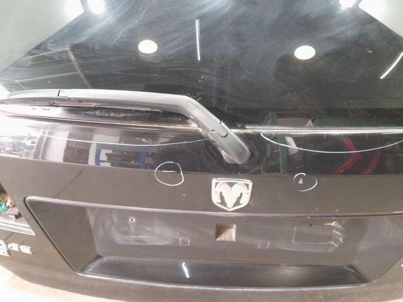 Recambio de porton trasero para dodge journey se referencia OEM IAM 1CZ91TZZAE  