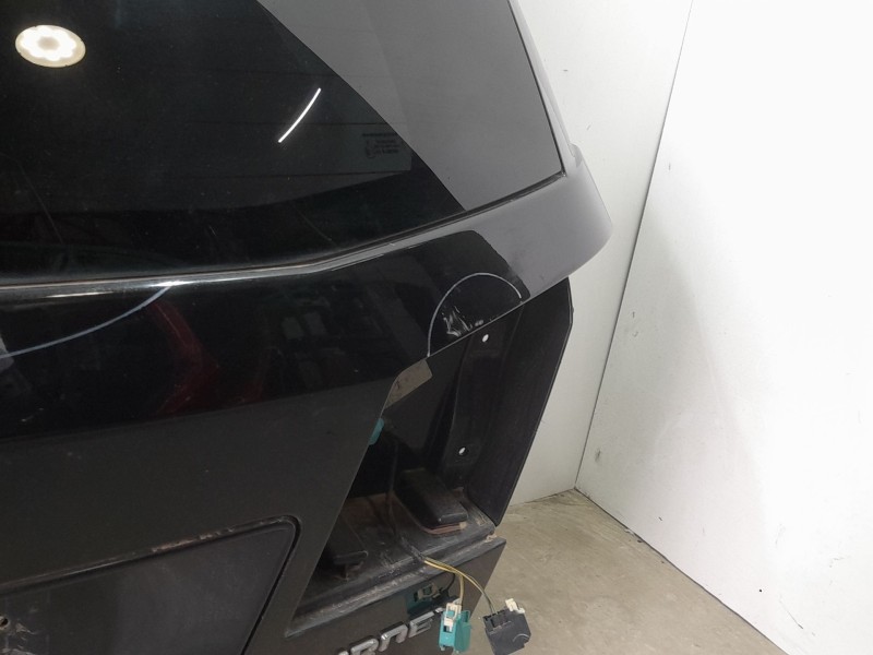 Recambio de porton trasero para dodge journey se referencia OEM IAM 1CZ91TZZAE  