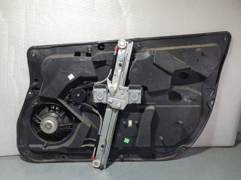 Recambio de elevalunas delantero izquierdo para ford fiesta (ccn) trend referencia OEM IAM C1BBA045H17AB  ELECTRICO 6 PINES