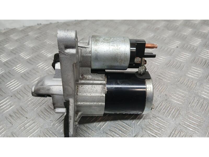 Recambio de motor arranque para nissan qashqai ii (j11, j11_) 1.2 dig-t referencia OEM IAM 233004979R MITSUBISHI M000TD0376ZE