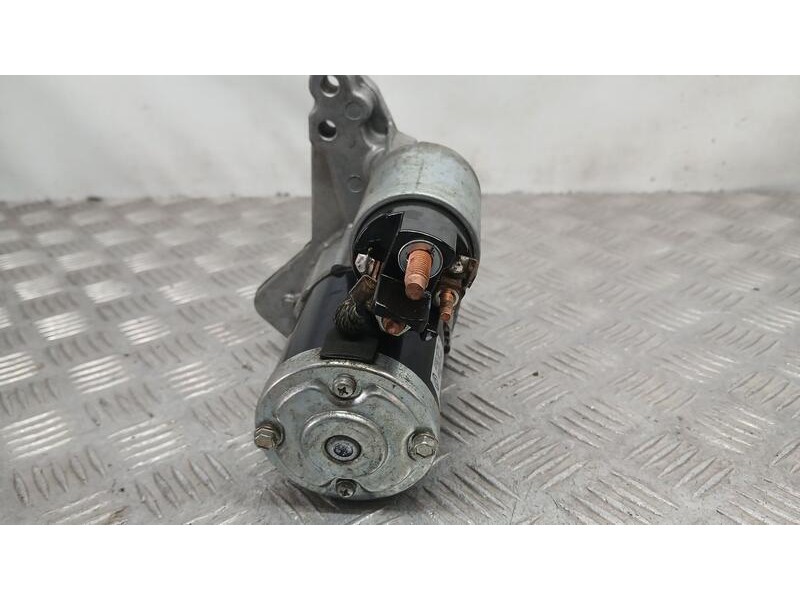 Recambio de motor arranque para nissan qashqai ii (j11, j11_) 1.2 dig-t referencia OEM IAM 233004979R MITSUBISHI M000TD0376ZE
