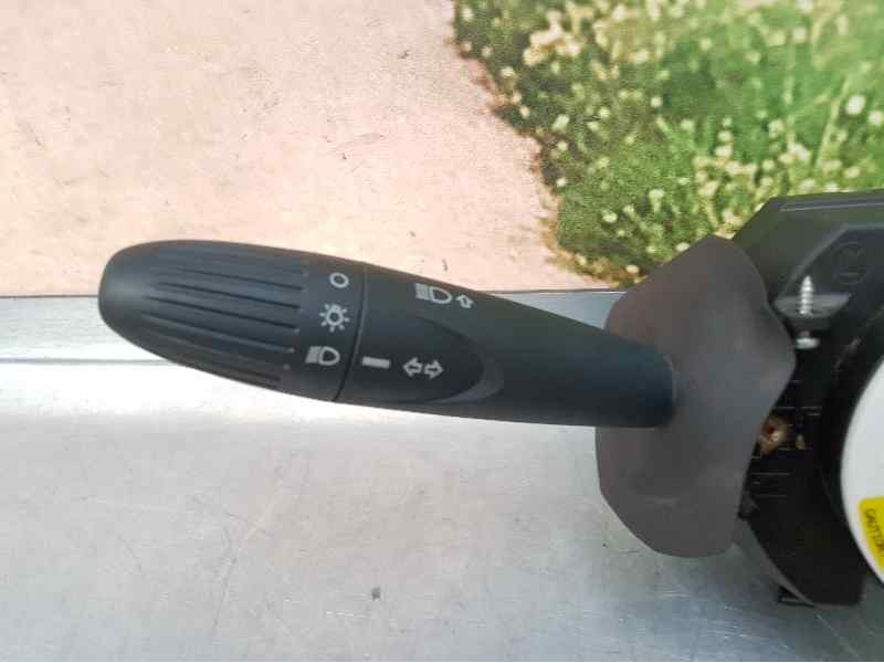 Recambio de mando luces y limpia para ford ka (ccu) titanium referencia OEM IAM 7355593080  