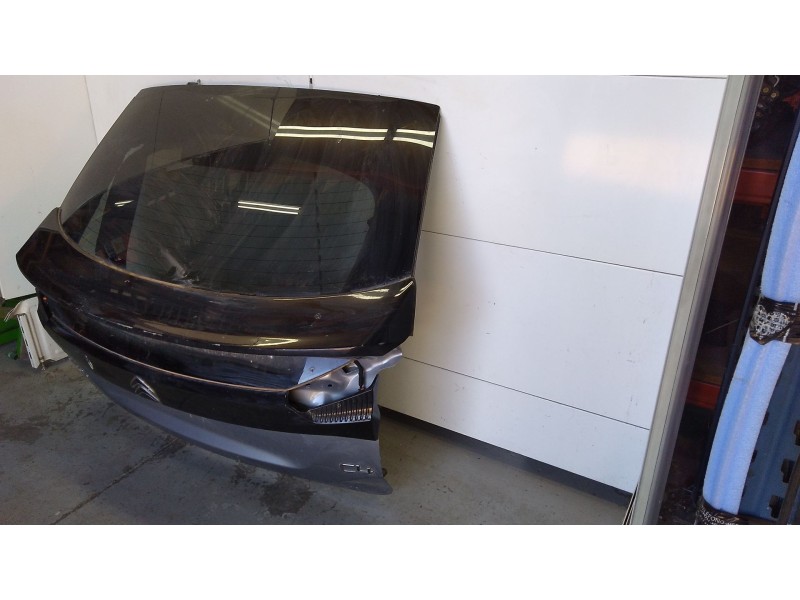 Recambio de porton trasero para citroën c4 1.5 hdi referencia OEM IAM 9834272080  