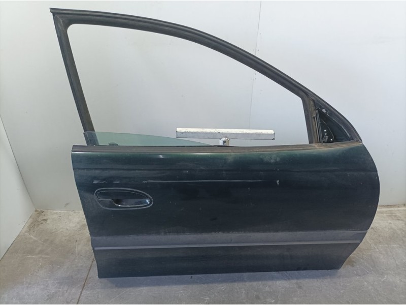Recambio de puerta delantera derecha para opel omega b básico berlina referencia OEM IAM   ROZADA