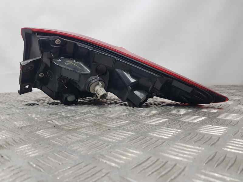 Recambio de piloto trasero izquierdo para nissan qashqai ii (j11, j11_) 1.2 dig-t referencia OEM IAM 26555HV00A 22019009 KOITO