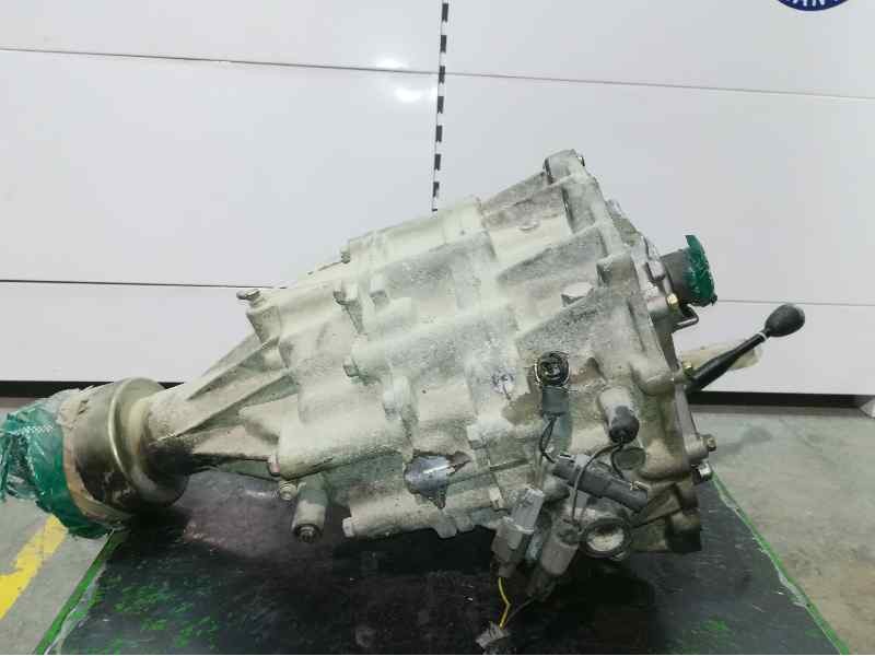Recambio de caja transfer para nissan terrano/terrano.ii (r20) 2.7 turbodiesel referencia OEM IAM 33103G2340  