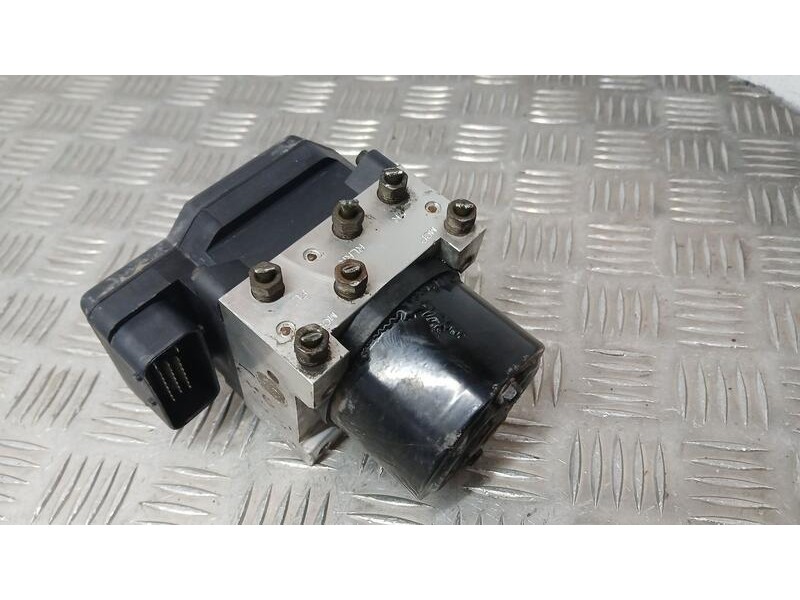 Recambio de abs para chevrolet aveo / kalos hatchback (t200) 1.2 referencia OEM IAM 96470254 MANDO ADTDB005295