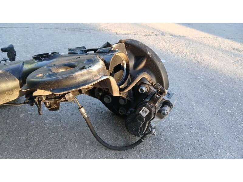 Recambio de puente trasero para citroën c4 1.5 hdi referencia OEM IAM 9843205180  DISCO Ç/ABS 4 TORN