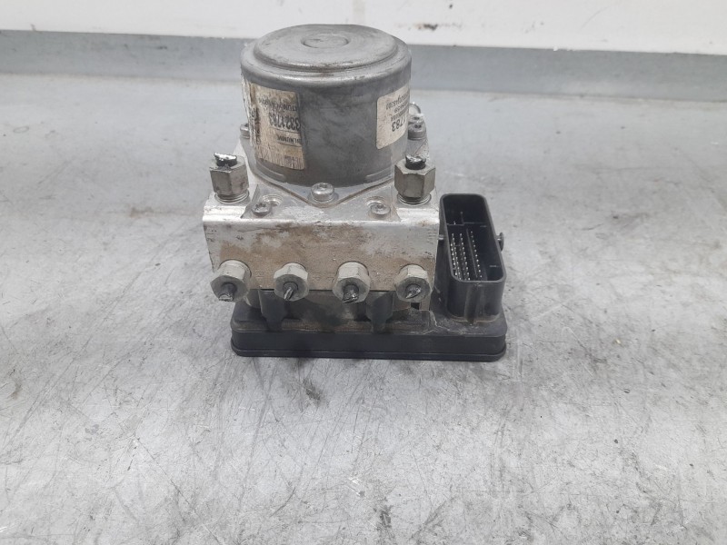 Recambio de abs para opel insignia berlina selective referencia OEM IAM 23321783  