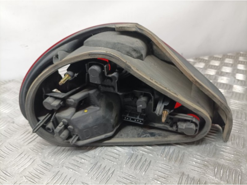 Recambio de piloto trasero derecho para jaguar x-type 2.5 v6 executive referencia OEM IAM C2S40487  