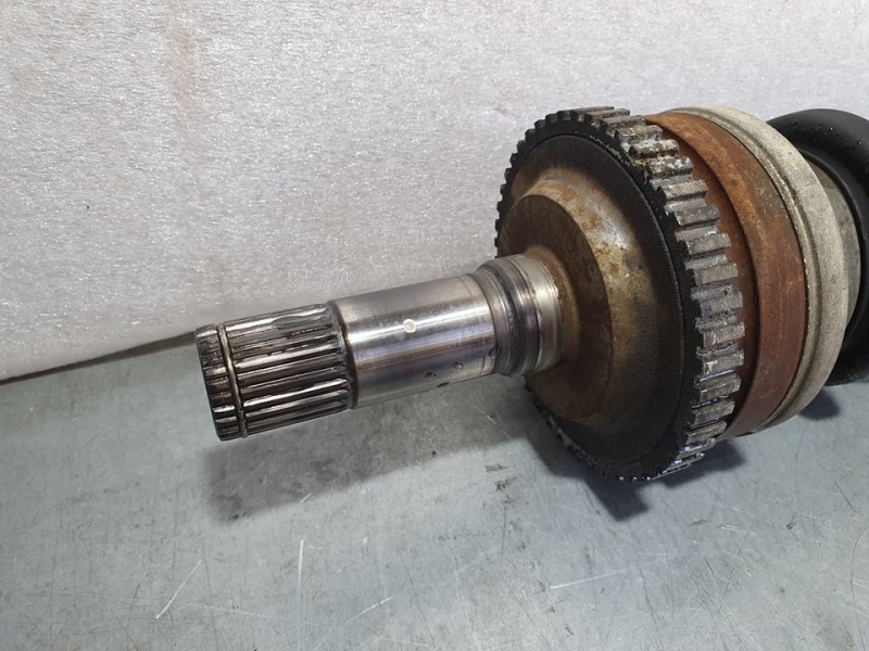 Recambio de transmision trasera izquierda para opel omega b básico berlina referencia OEM IAM SIN REF  