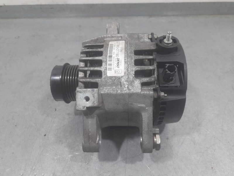 Recambio de alternador para toyota auris active referencia OEM IAM 270600T190 MS1012101750 DENSO