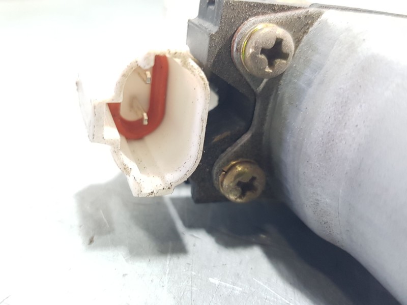 Recambio de elevalunas delantero izquierdo para chevrolet aveo / kalos hatchback (t200) 1.2 referencia OEM IAM 96585709 2 PINS 