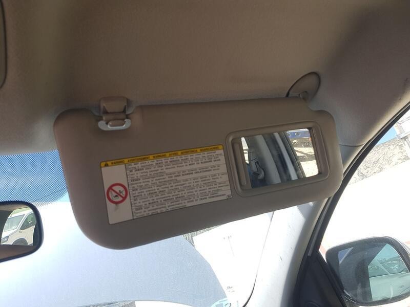Recambio de parasol derecho para toyota urban cruiser (_p1_) 1.33 (nsp110_) referencia OEM IAM 7431052760B  